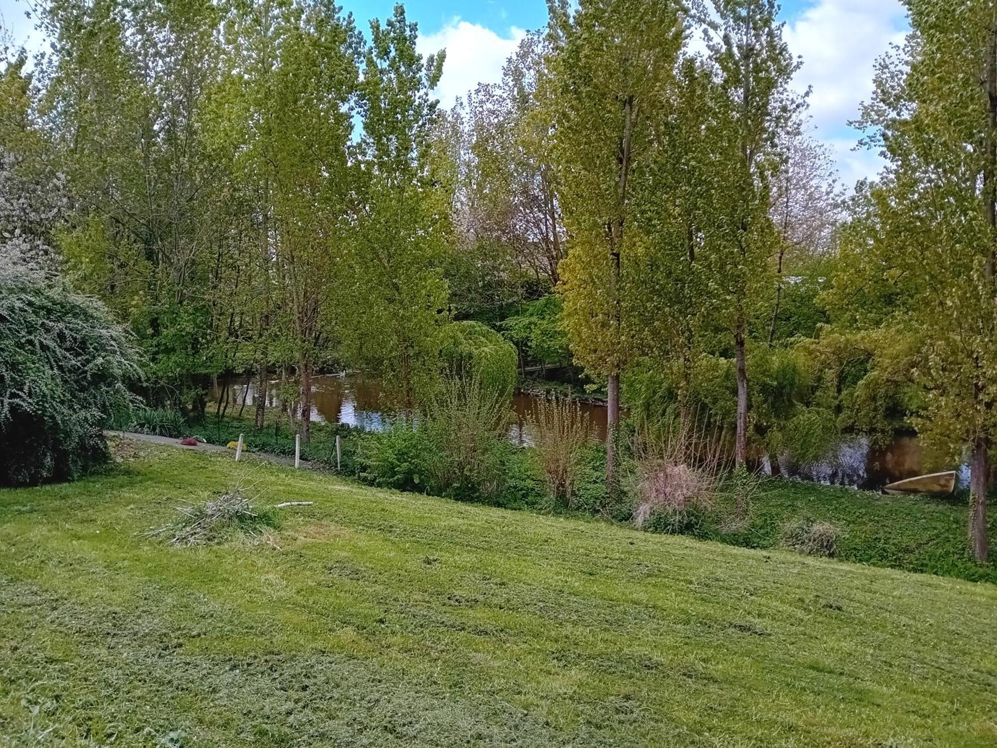 Maison Au Coeur De La Nature Cerisy-la-Foret 외부 사진